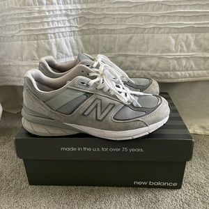 New Balance Women’s 990v5 size 10